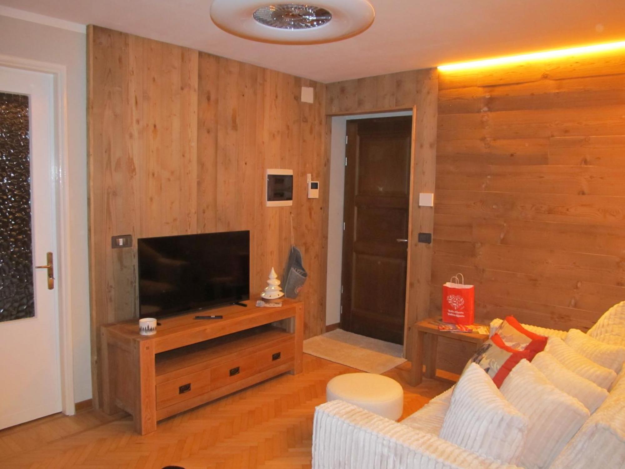 Aosta Maisongnemaz Ngoại thất bức ảnh